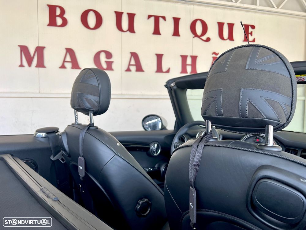 MINI Cabrio Cooper Auto. Yours - 17