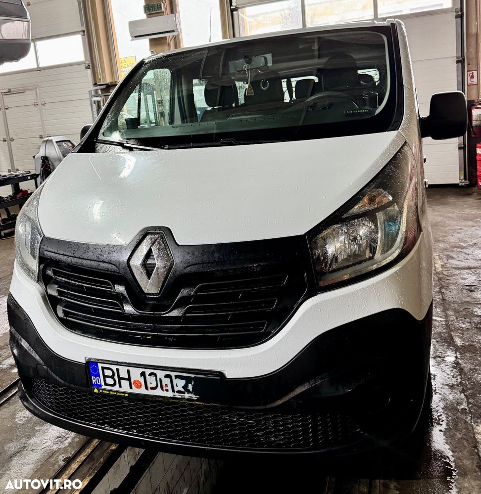 Renault Trafic Combi L1H1 8+1 Authentique - 2