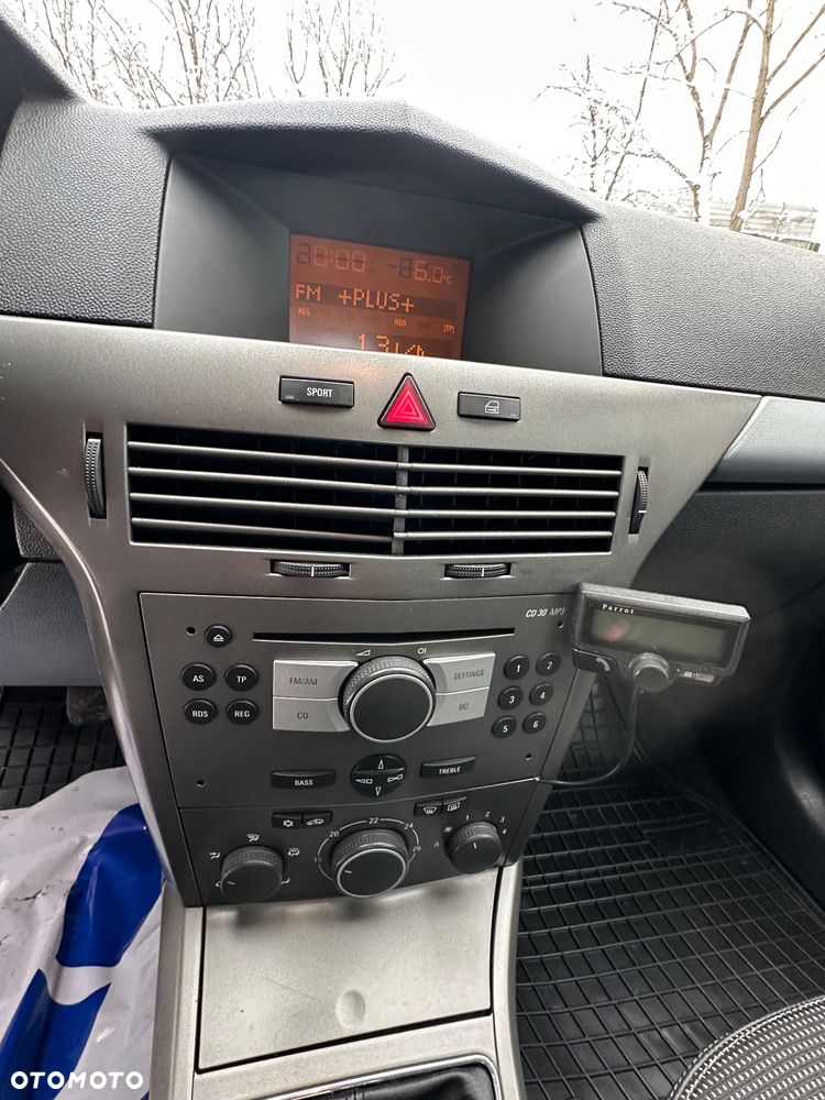 Opel Astra 1.6 Edition Plus - 21