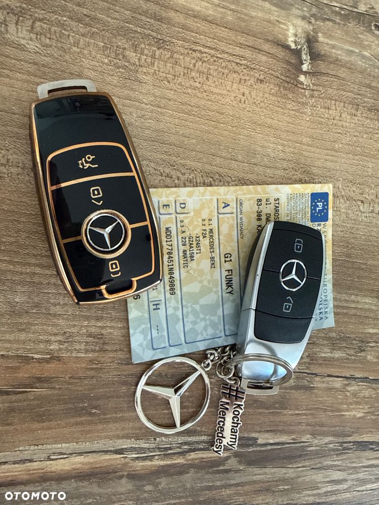 Mercedes-Benz Klasa A 220 4-Matic 7G-DCT - 40