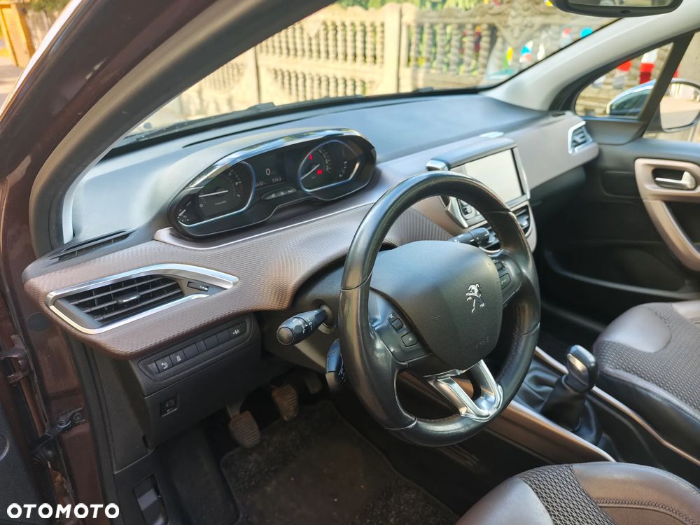 Peugeot 2008 - 22