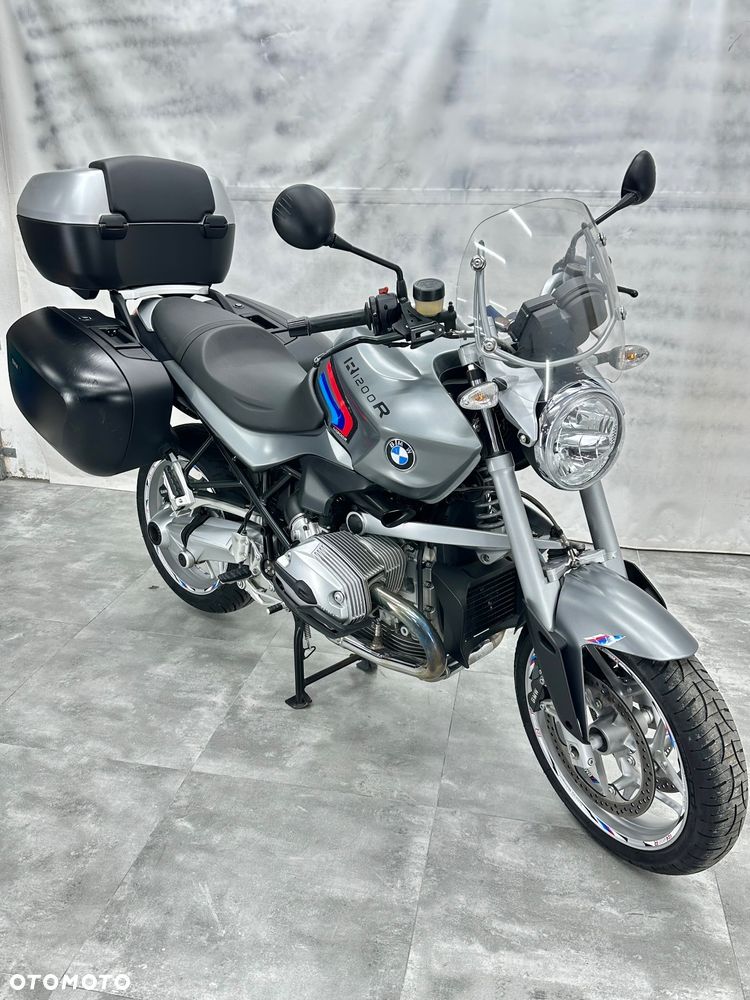 BMW R - 8