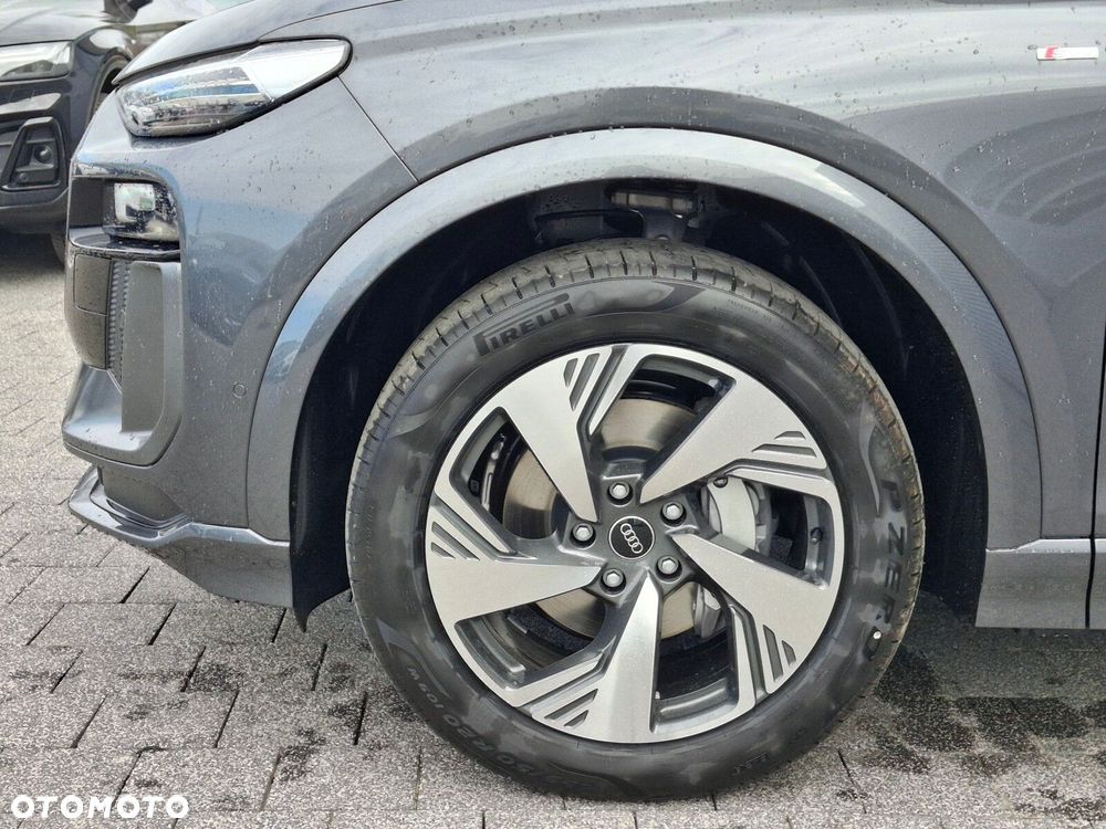 Audi Q6 Sportback e-tron - 4