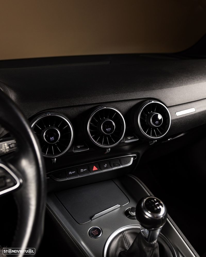 Audi TT Coupé 1.8 TFSI S-line - 15