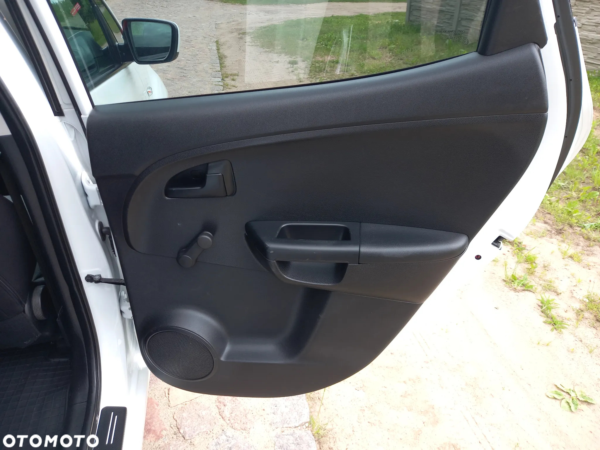 Kia Venga 1.4 Business Line - 19