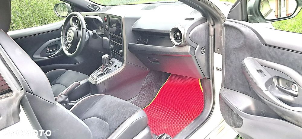 Toyota Yaris - 6