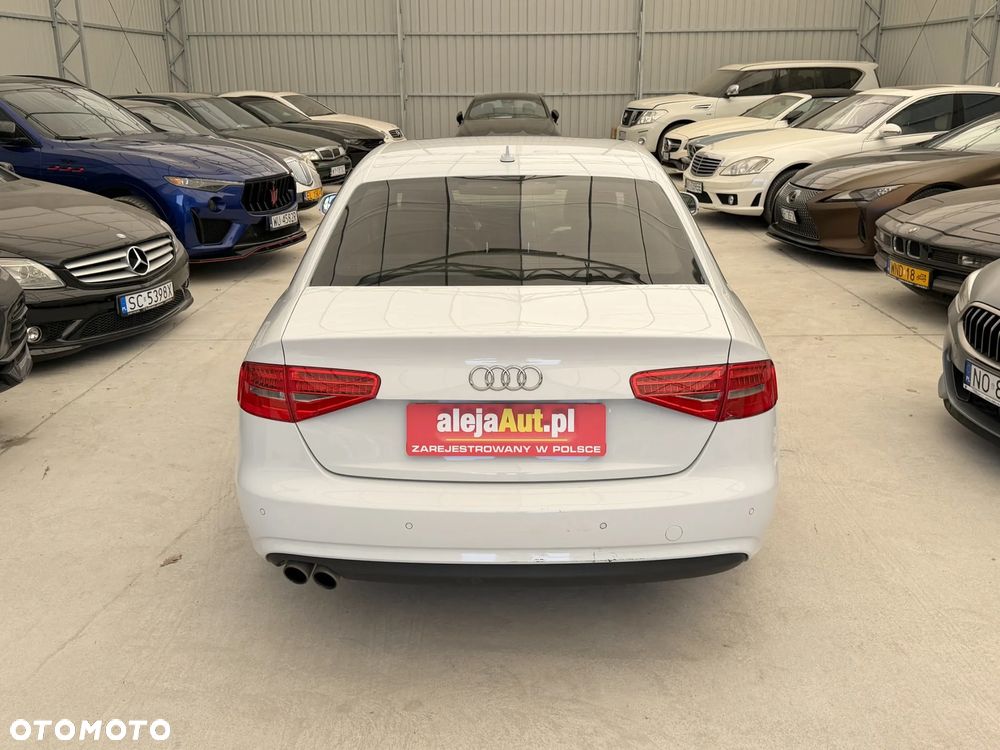 Audi A4 Limousine - 7