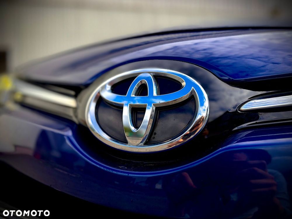 Toyota Avensis 2.0 Premium MS - 14