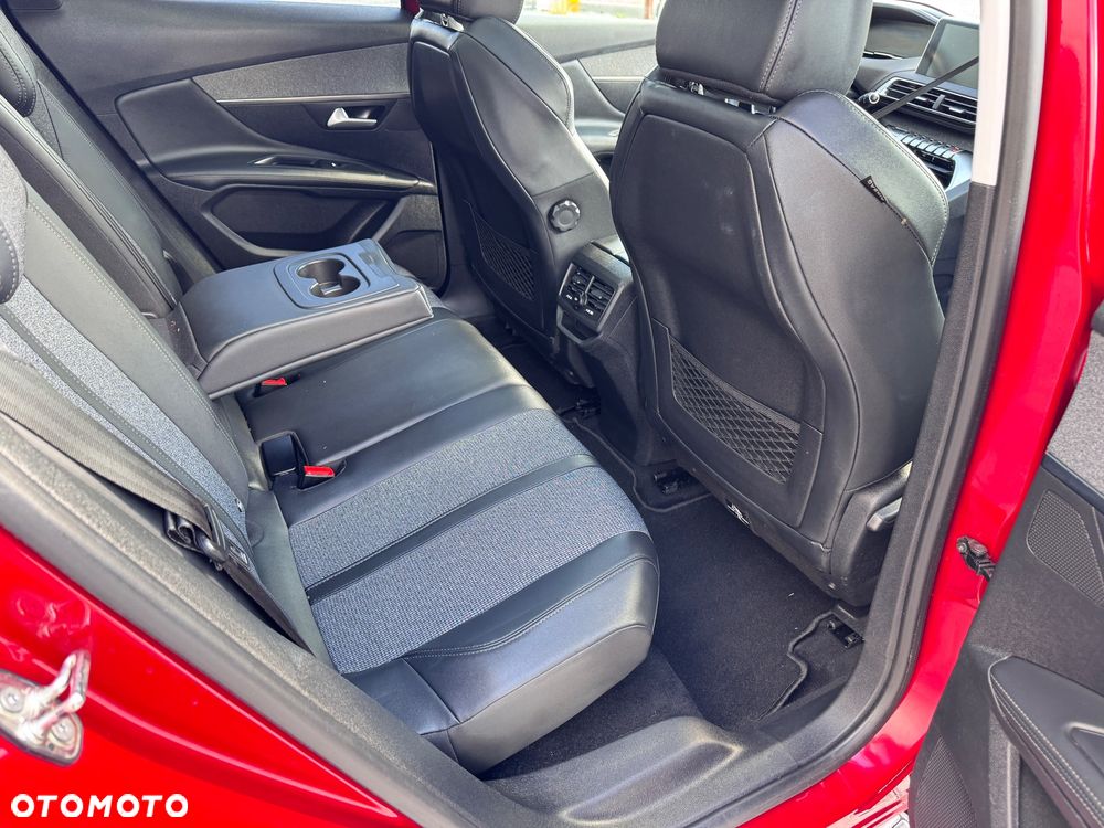 Peugeot 3008 PureTech 130 Stop & Start GPF Allure Business-Paket - 19