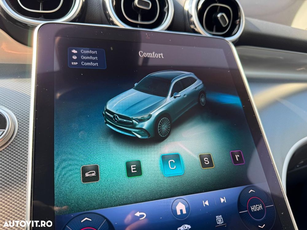 Mercedes-Benz GLC - 26