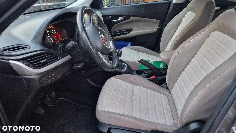 Fiat Tipo 1.4 16V Lounge - 21