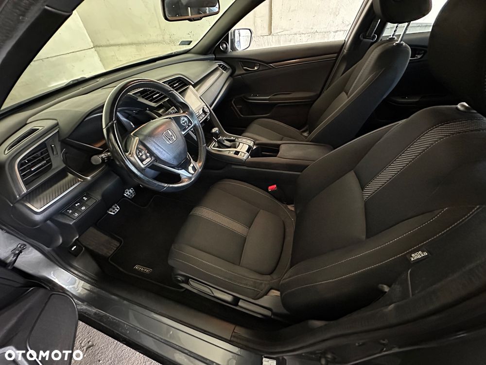 Honda Civic 1.5 i-VTEC Turbo Sport Plus - 23