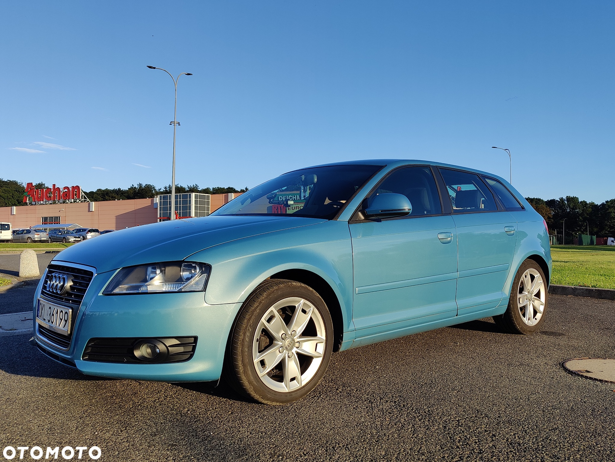 Audi A3 Sportback 1.6 Ambiente - 4