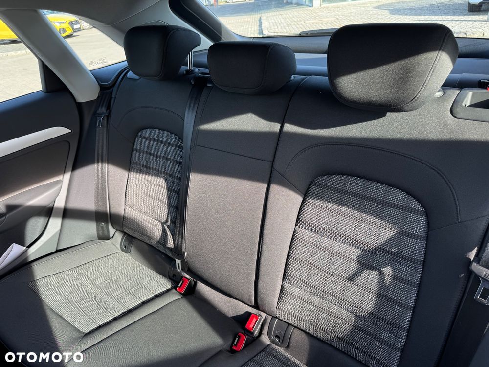 Audi Q3 1.4 TFSI CoD ultra Sport S tronic - 12