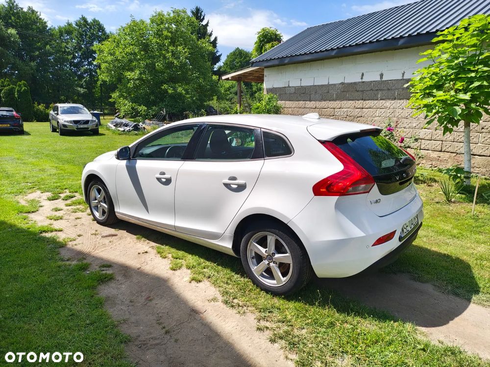 Volvo V40 D2 R-Design Summum - 6