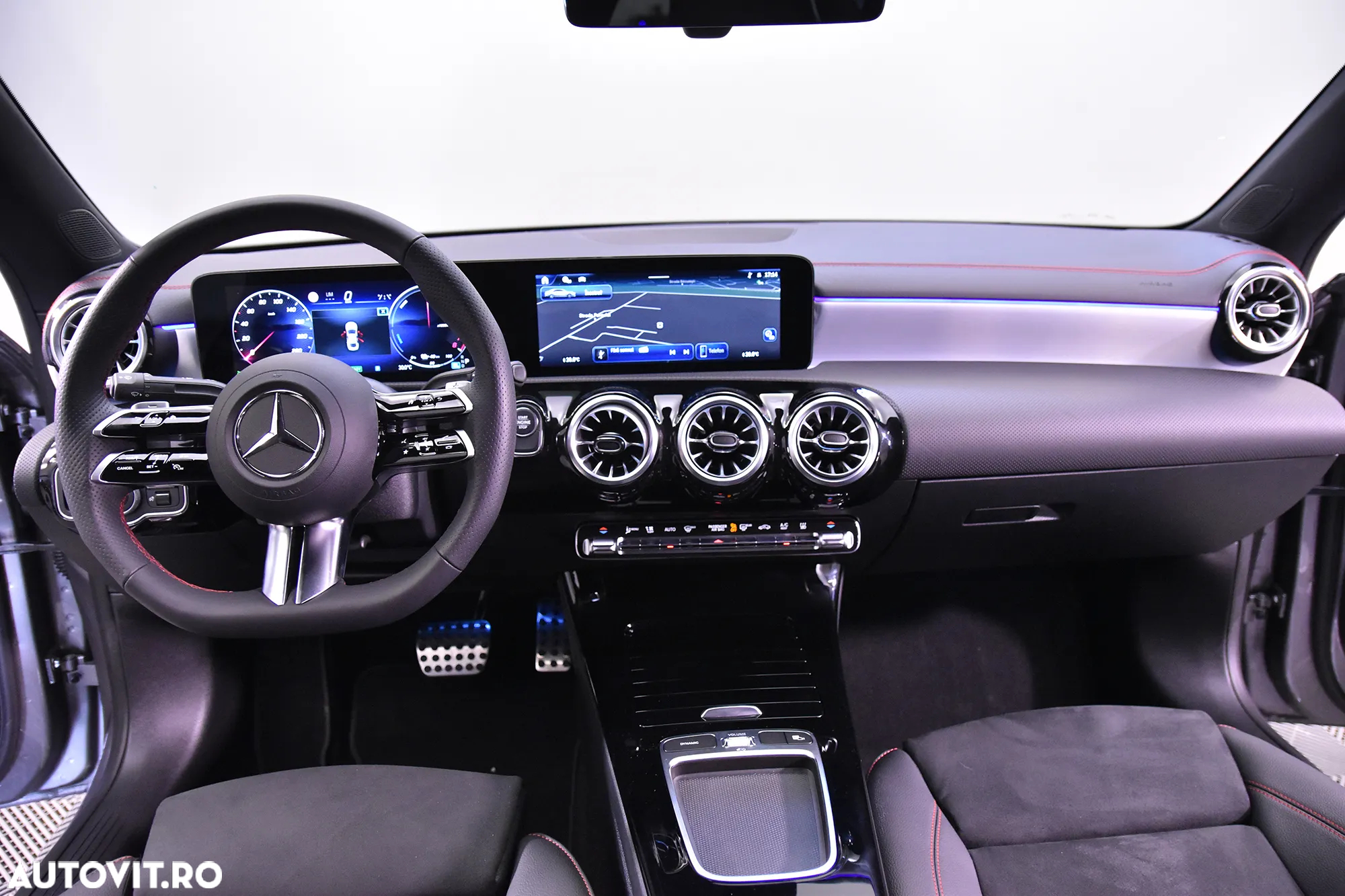 Mercedes-Benz CLA 250 e Coupe - 10