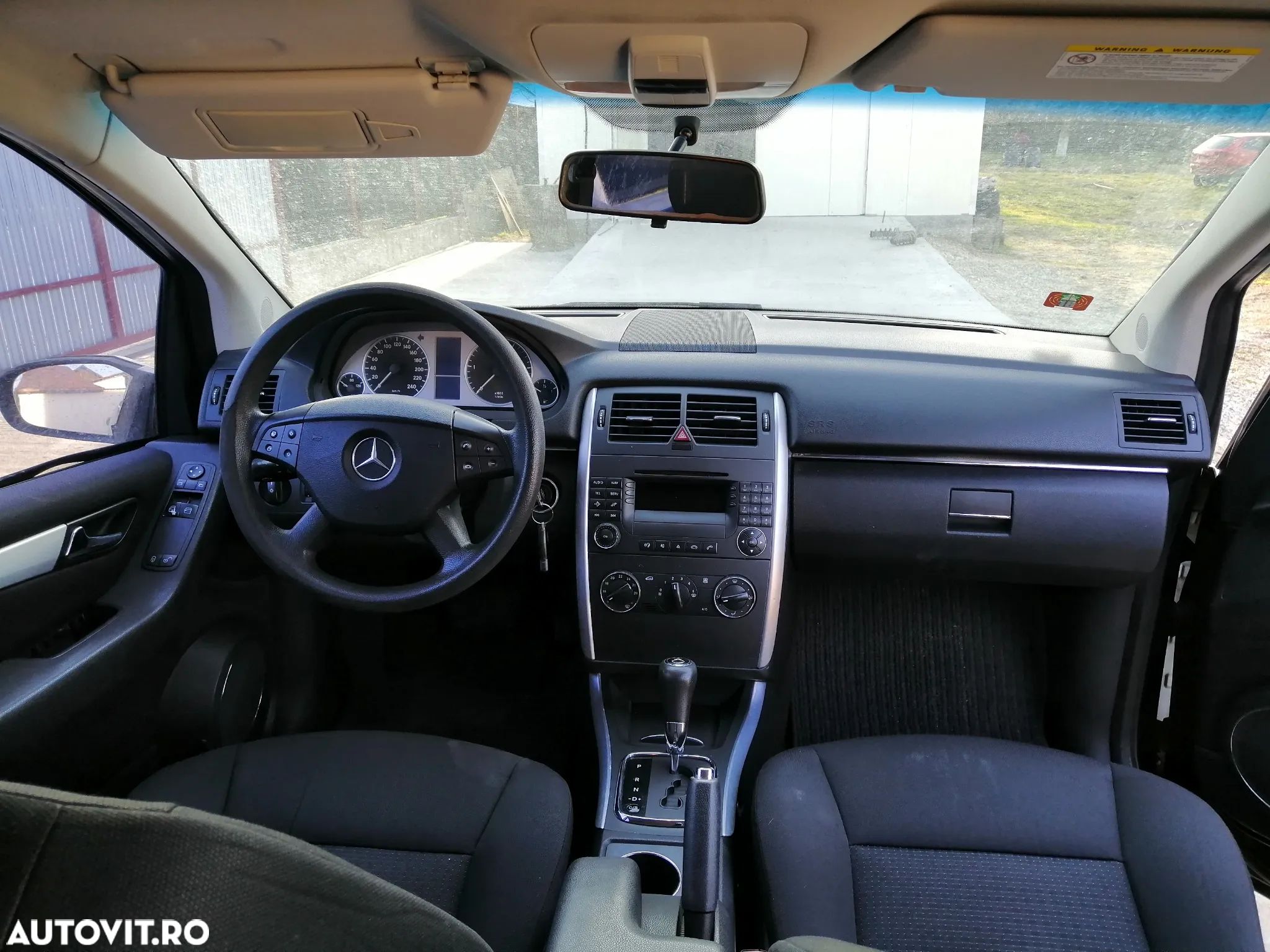 Dezmembrez Mercedes B Class W245 - 1