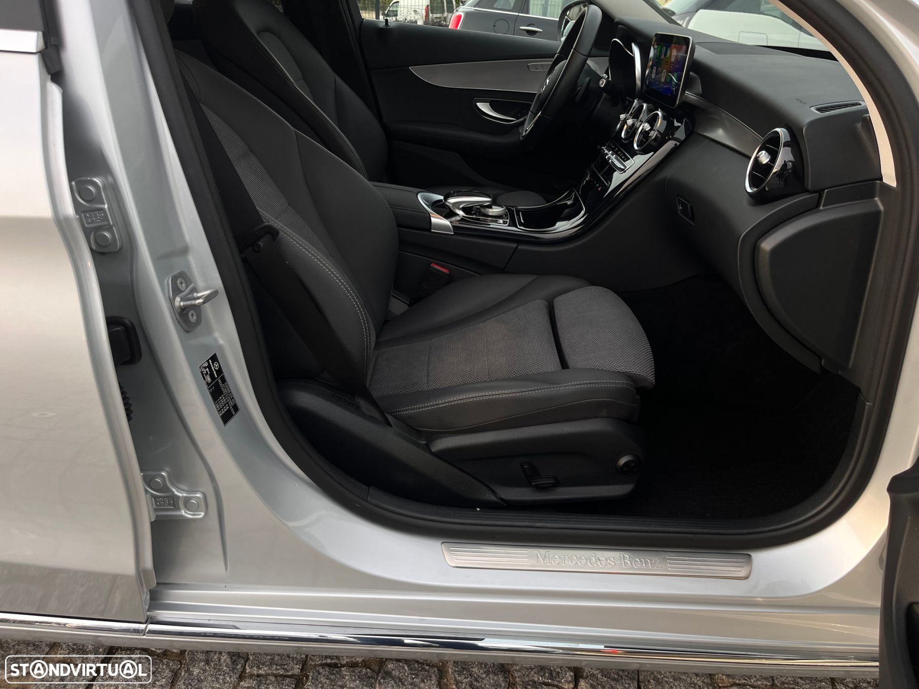 Mercedes-Benz C 300 de Avantgarde - 36