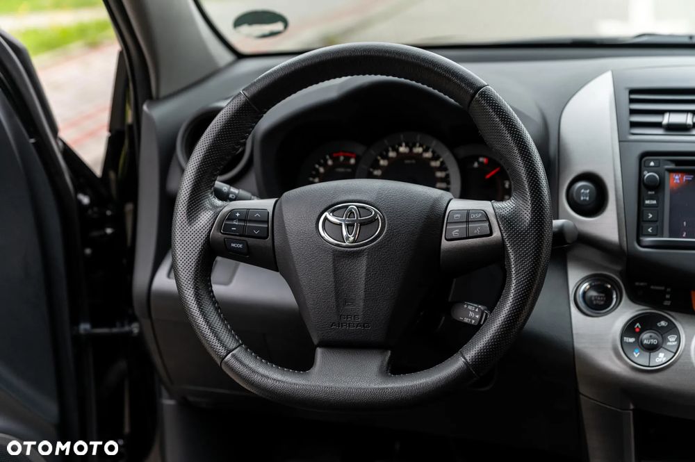 Toyota RAV4 2.0 4x4 Sol - 22