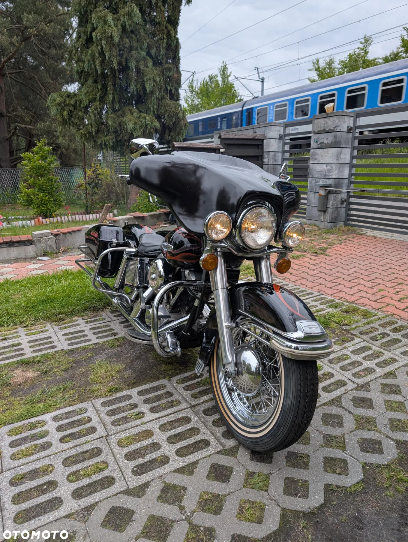 Harley-Davidson FLH Shovelhead - 6