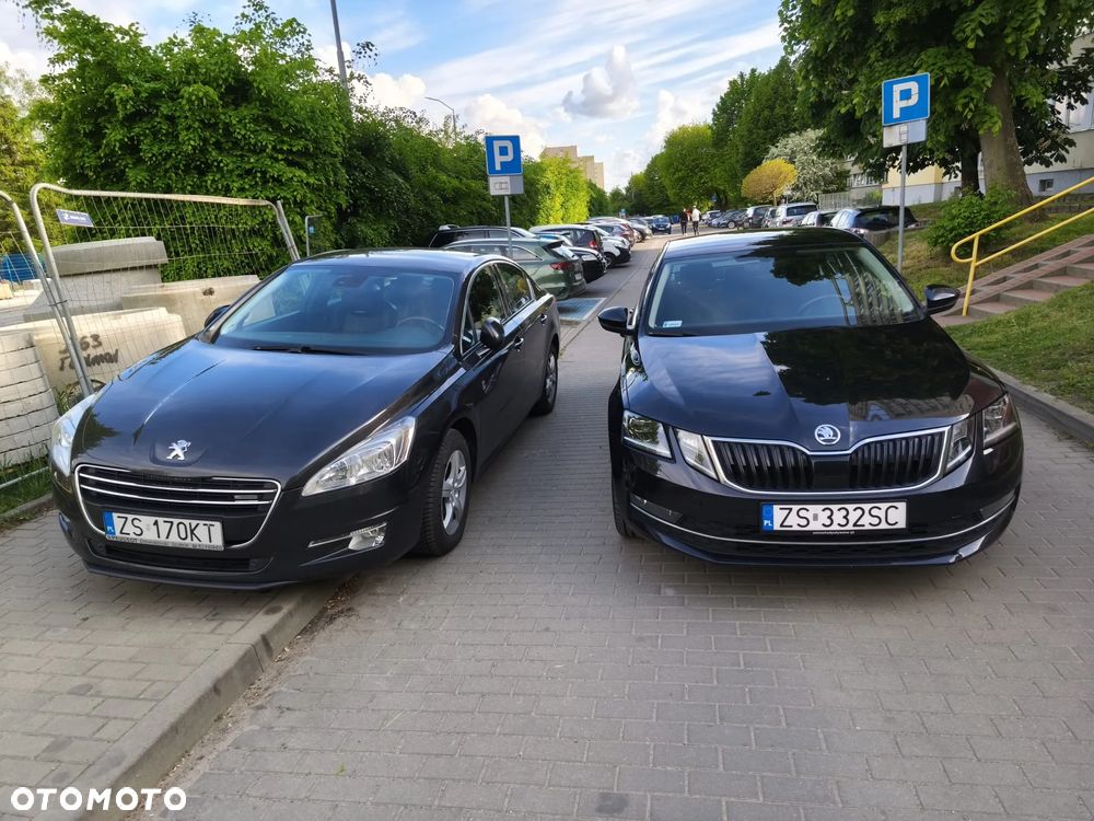 Peugeot 508 RXH 2.0 HDi HYbrid4 - 5