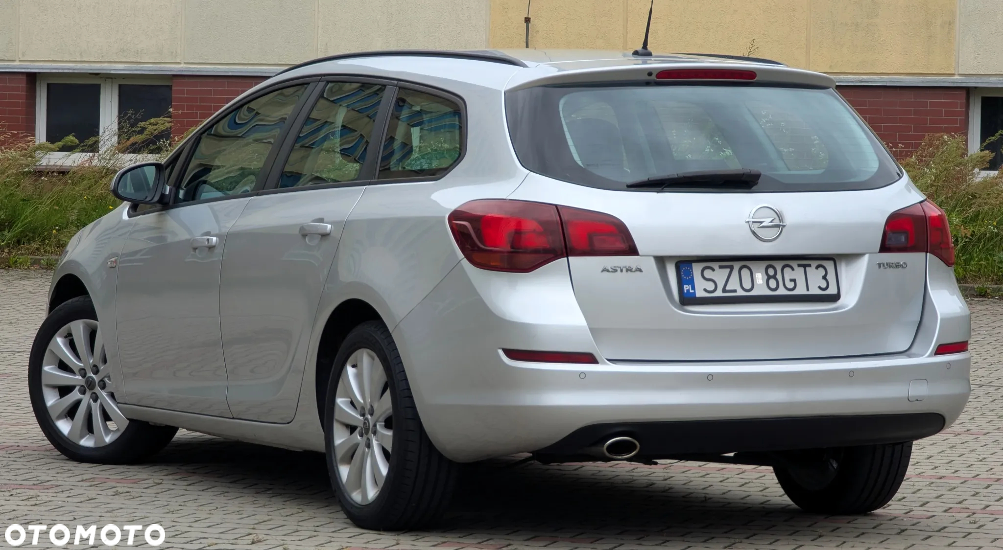 Opel Astra IV 1.4 T Sport - 27