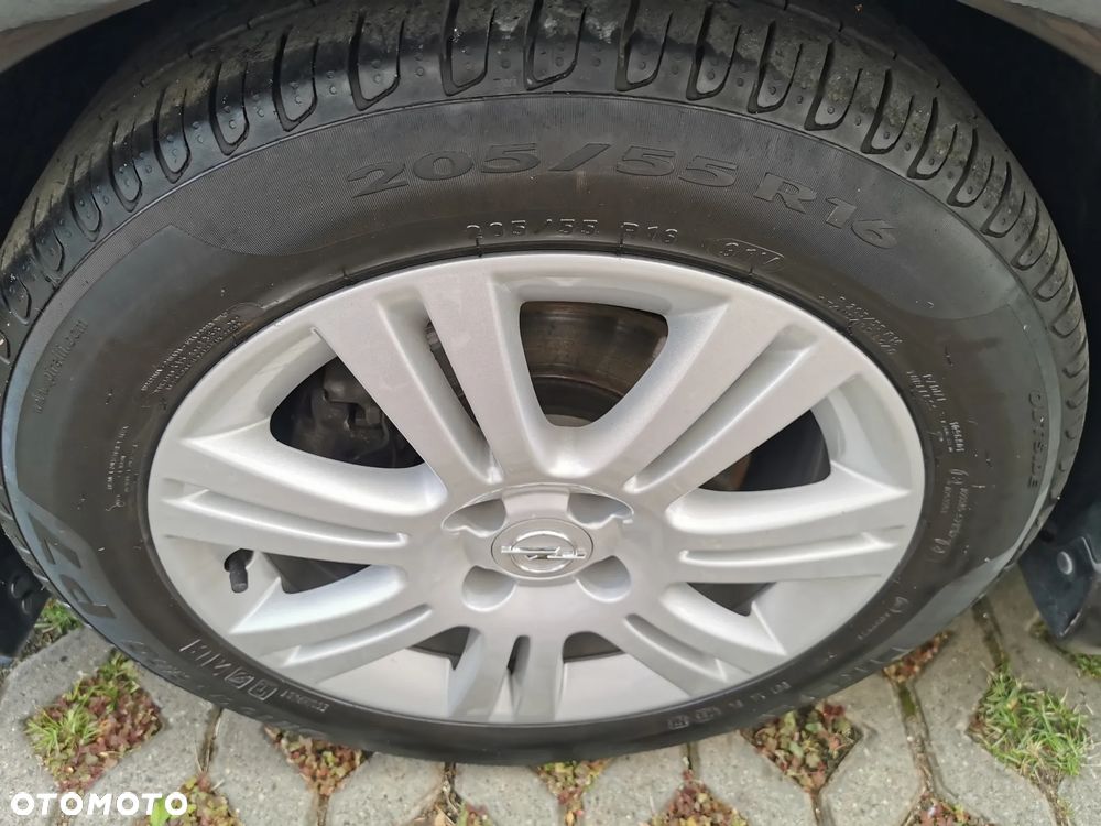 Opel Astra 1.4 Edition 111 Jahre - 33