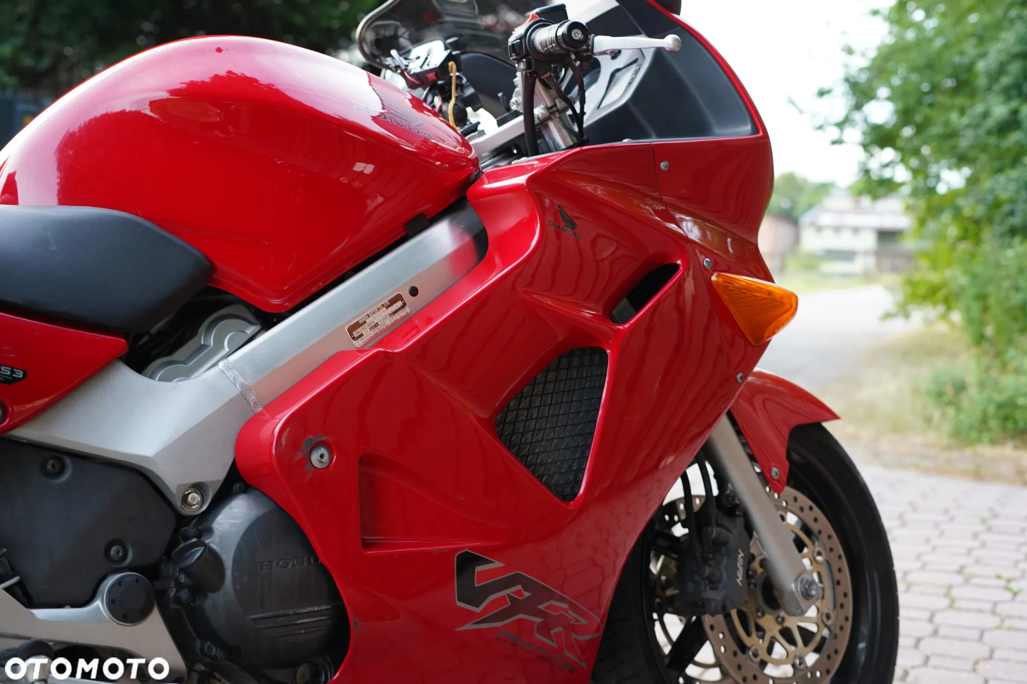 Honda VFR - 17