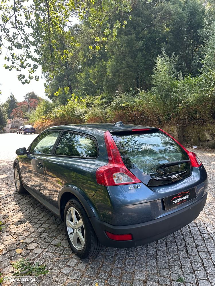 Volvo C30 1.6 D - 10