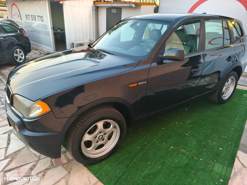 BMW X3 2.0 d SE - 33