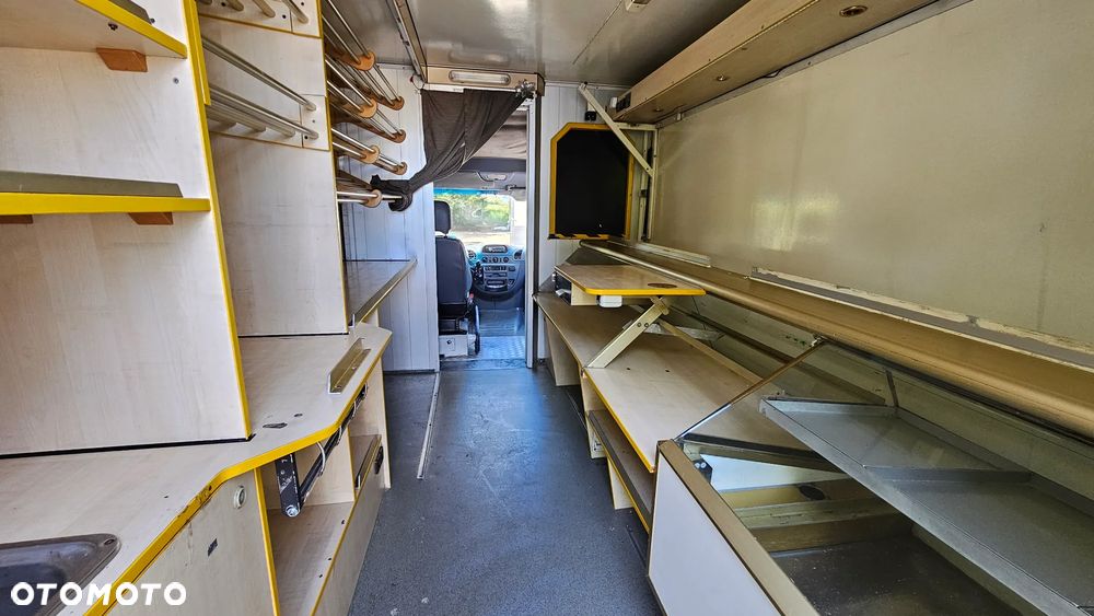 Mercedes-Benz SPRINTER - 15