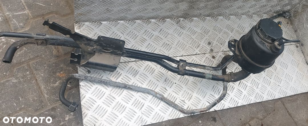 Przewód układu wspomagania Iveco Stralis - 2