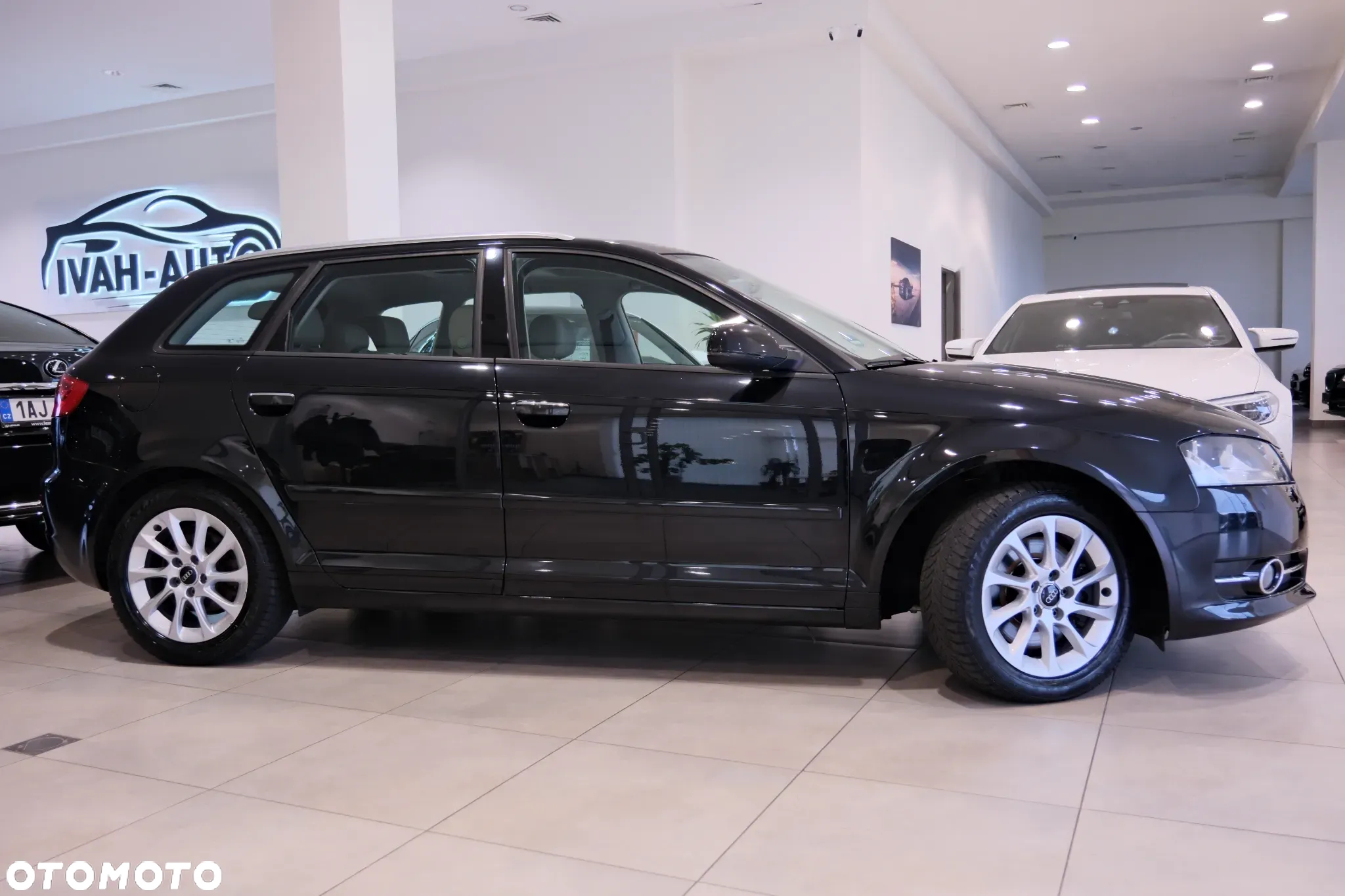 Audi A3 Sportback 2.0 TFSI Quattro Ambition S tronic - 4