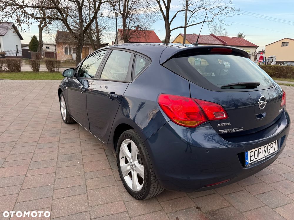 Opel Astra 1.4 Selection - 25