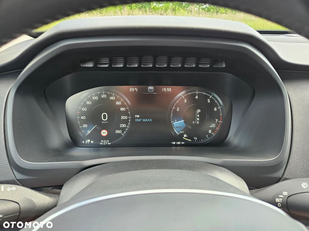 Volvo XC 90 T6 AWD Momentum 7os - 19