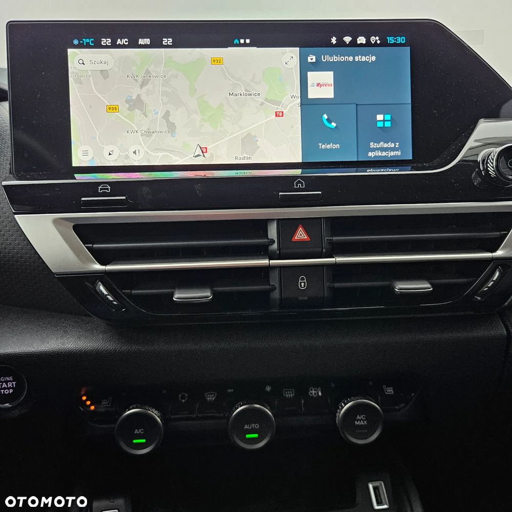 Citroën C4 1.2 PureTech Max S&S EAT8 - 19