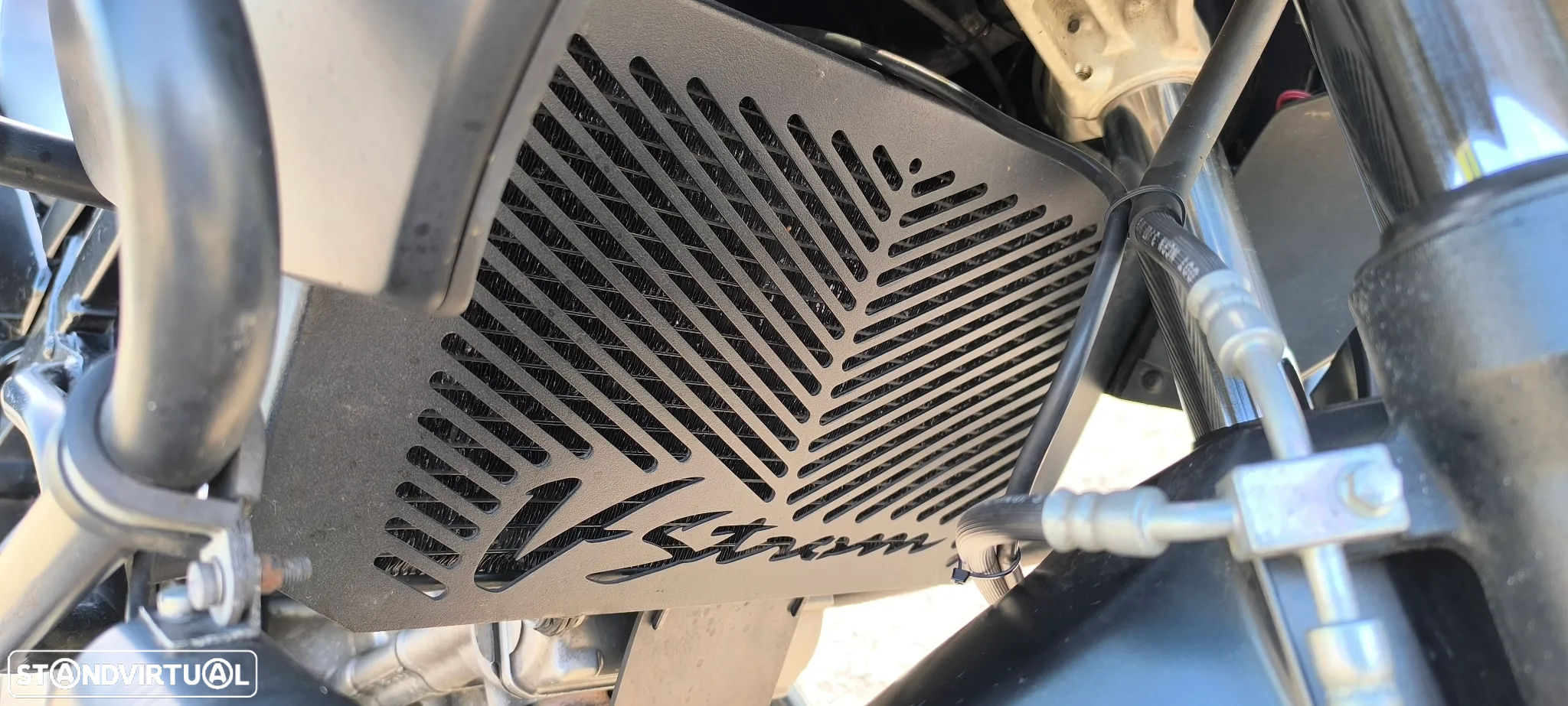 Suzuki DL - 15