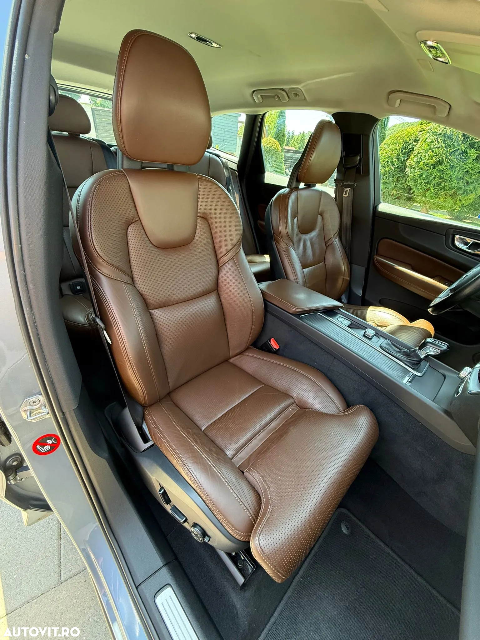 Volvo XC 60 D4 AWD Geartronic Momentum - 8