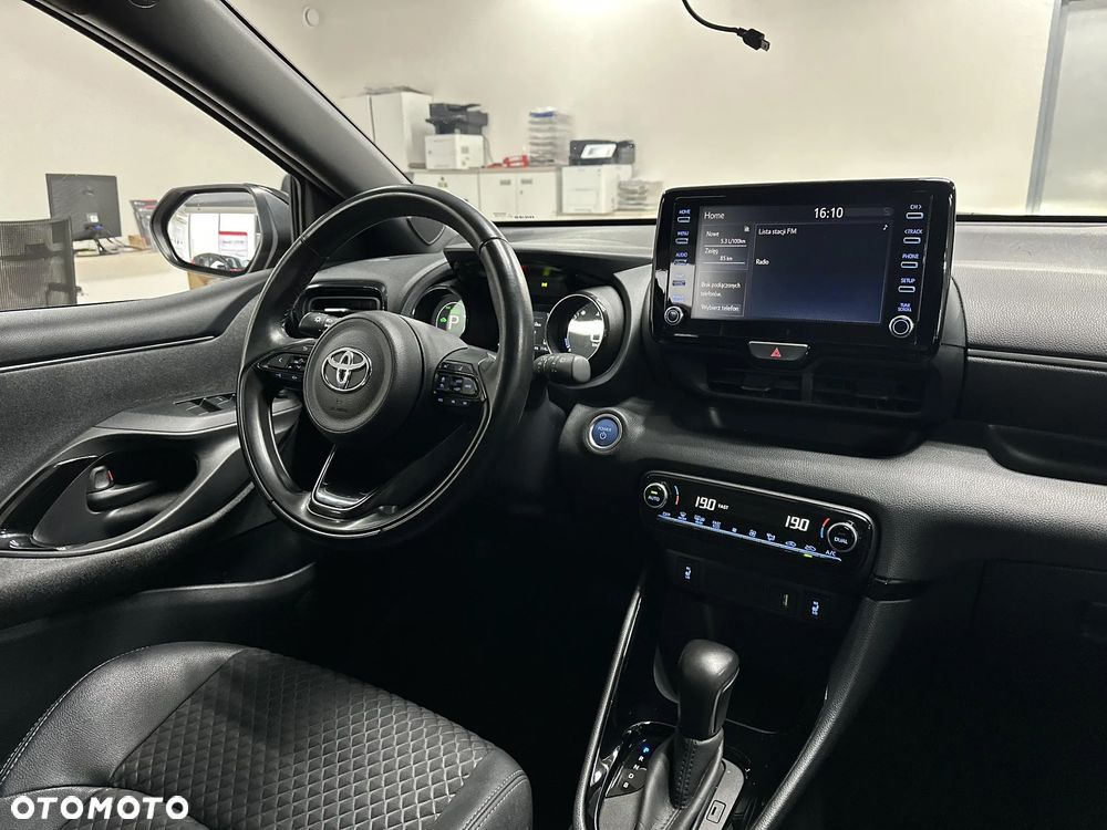 Toyota Yaris Hybrid 1.5 Selection Style - 20