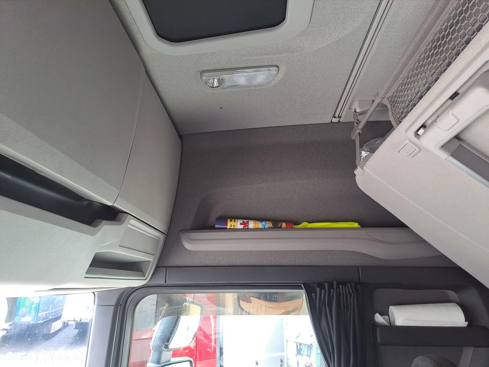 Scania S460 - 18