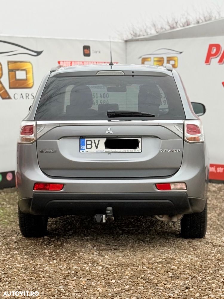 Mitsubishi Outlander 2.2 DI-D AS&G 6MT 4WD Invite A01 - 5
