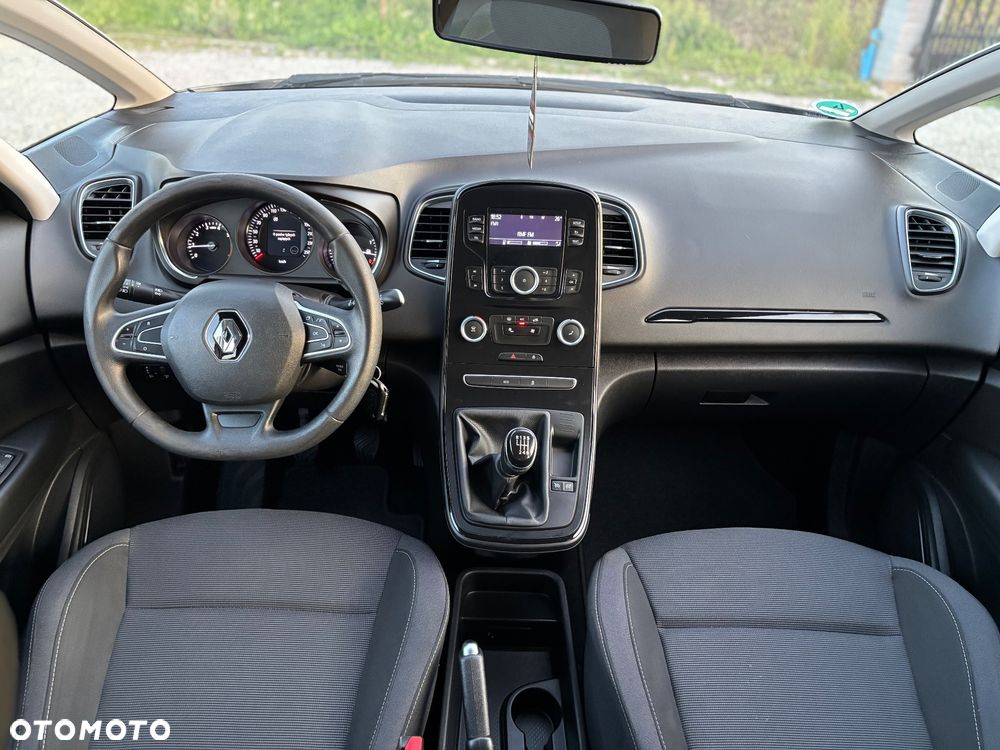 Renault Scenic - 13