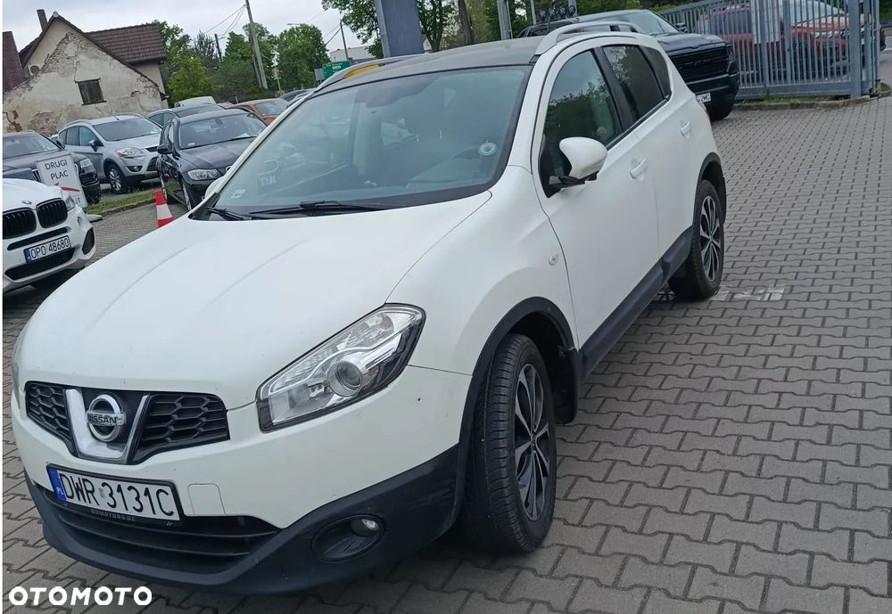 Nissan Qashqai 1.6 DCi 4x4 Tekna - 1