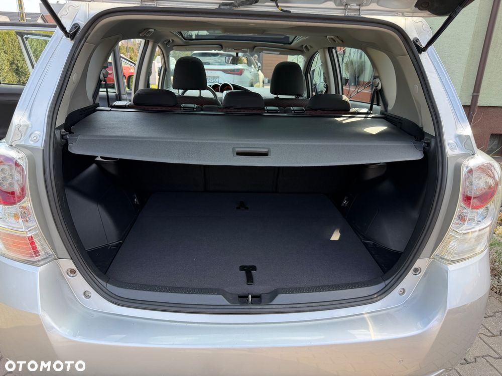 Toyota Verso 1.8 Multidrive Edition - 23