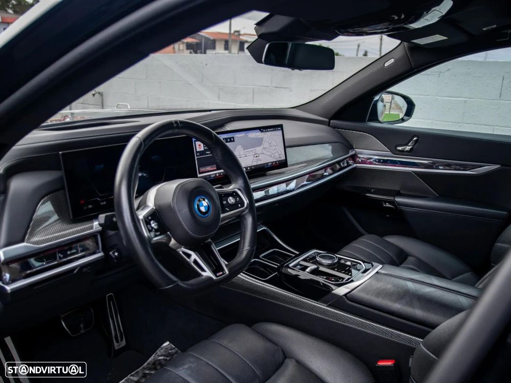 BMW i7 eDrive50 Pack Desportivo M Pro - 21