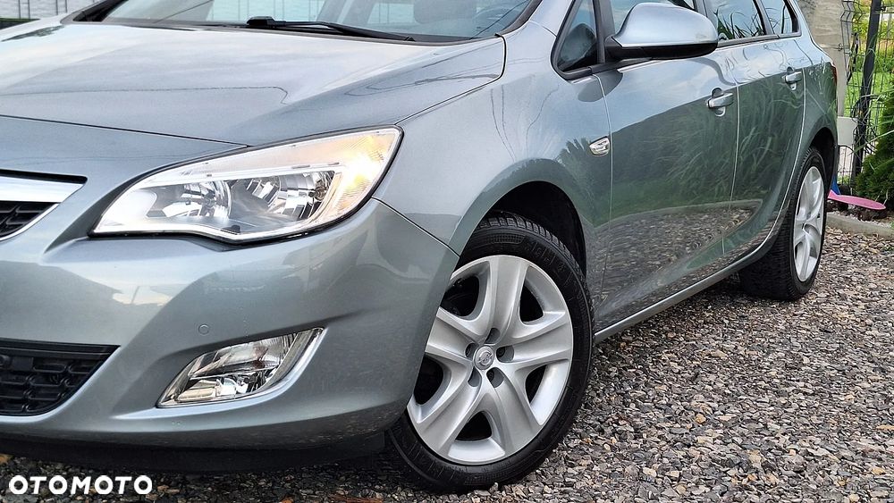 Opel Astra 1.4 Turbo - 33