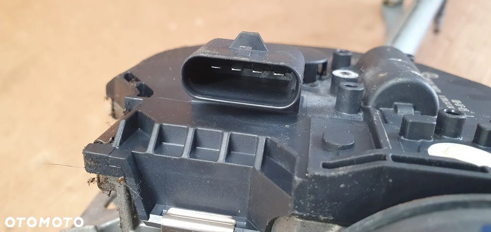 Mechanizm wycieraczek przód przedni Mercedes E Klasa W211 A2118200940 - 9
