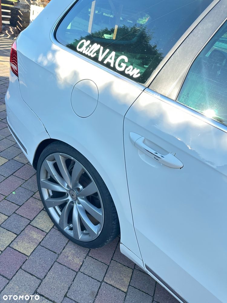 Volkswagen Passat 2011 photo 5