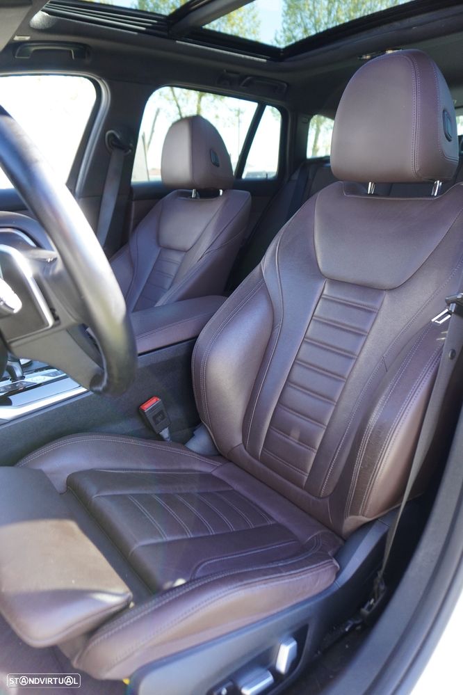 BMW 330 e Aut. Sport Line - 46