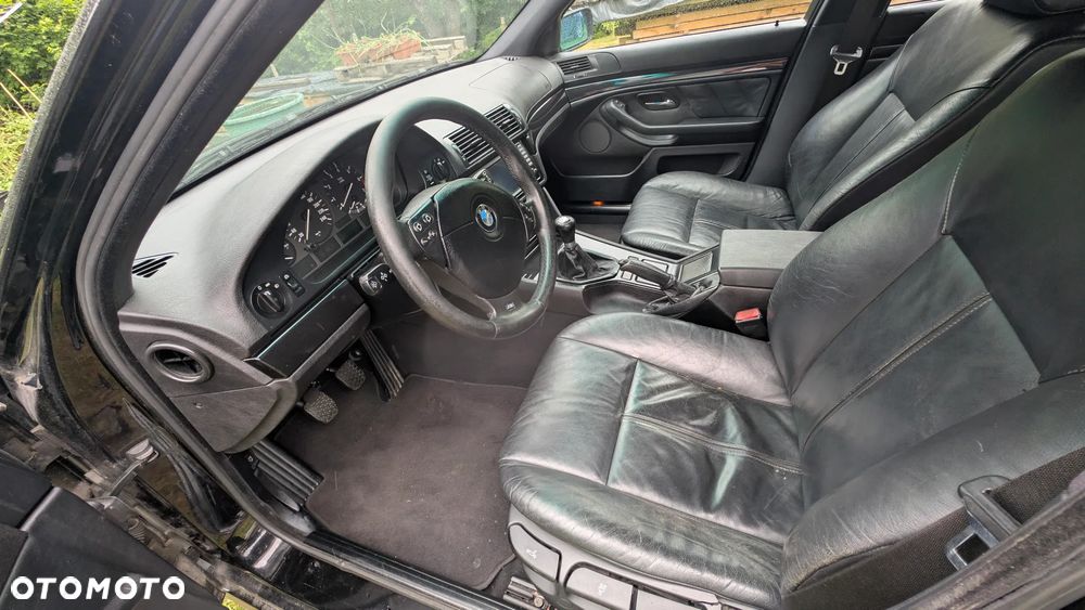 BMW Seria 5 523i - 15